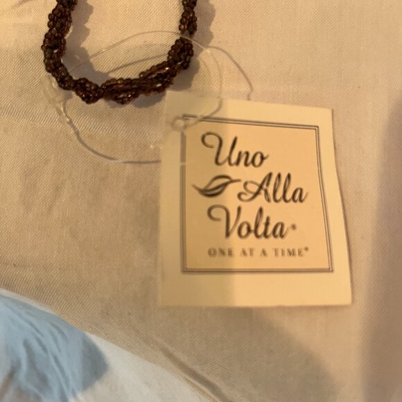 Uno Alla Volta -- Mother of Pearl Tiled Clutch -- New with Tags - Picture 11 of 11